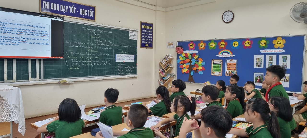 Trường TH Việt Nam - Cu Ba tổ chức thành công chuyên đề tập đọc lớp 4 cấp trường