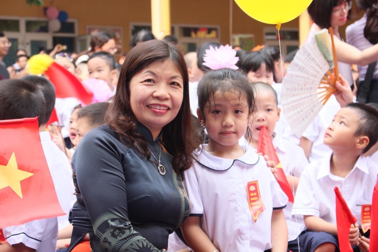 Cô giáo Nguyễn Thị Thủy - Một Phó hiệu trưởng tâm huyết, mẫu mực trường tôi!