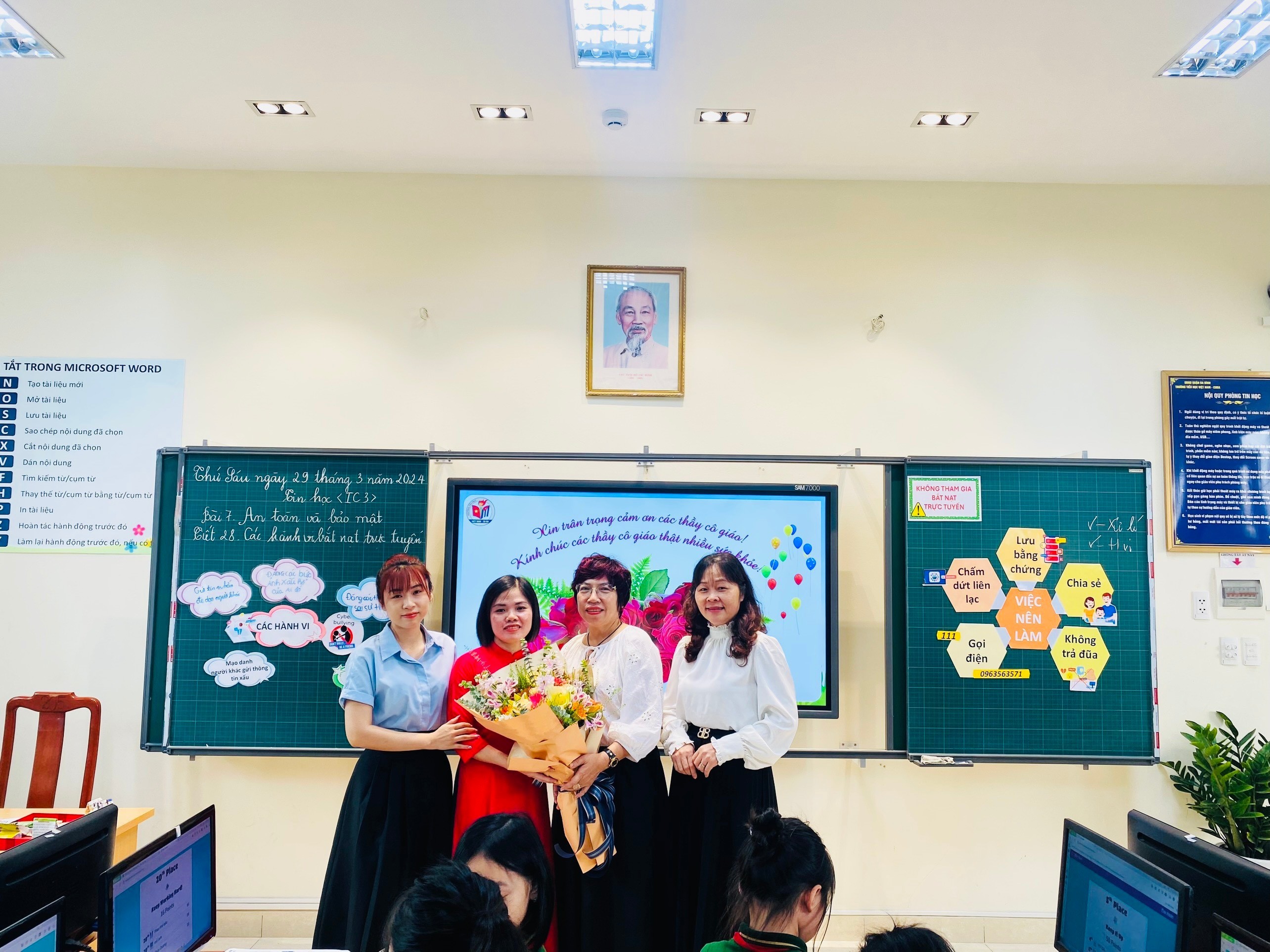 Tiết chuyên đề Tin học cấp quận của trường Tiểu học Việt nam – Cu Ba đã thành công tốt đẹp.